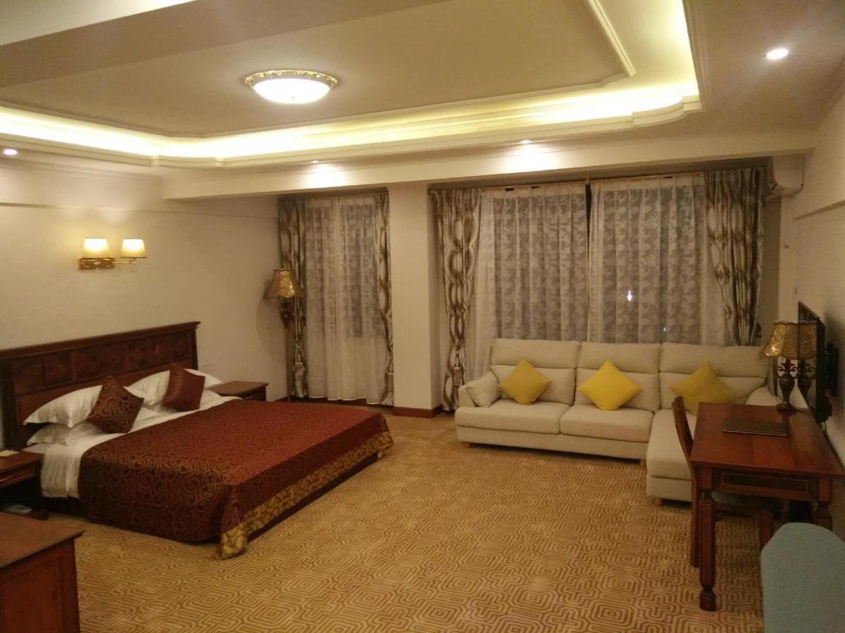 Asia & Africa Hotel Antananarivo Bagian luar foto